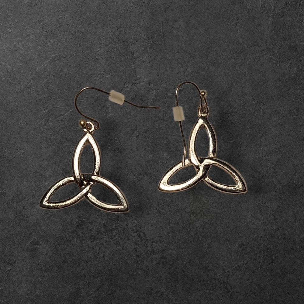 NWT NADINE WEST Gold Trifoil Drop Earrings ~1"